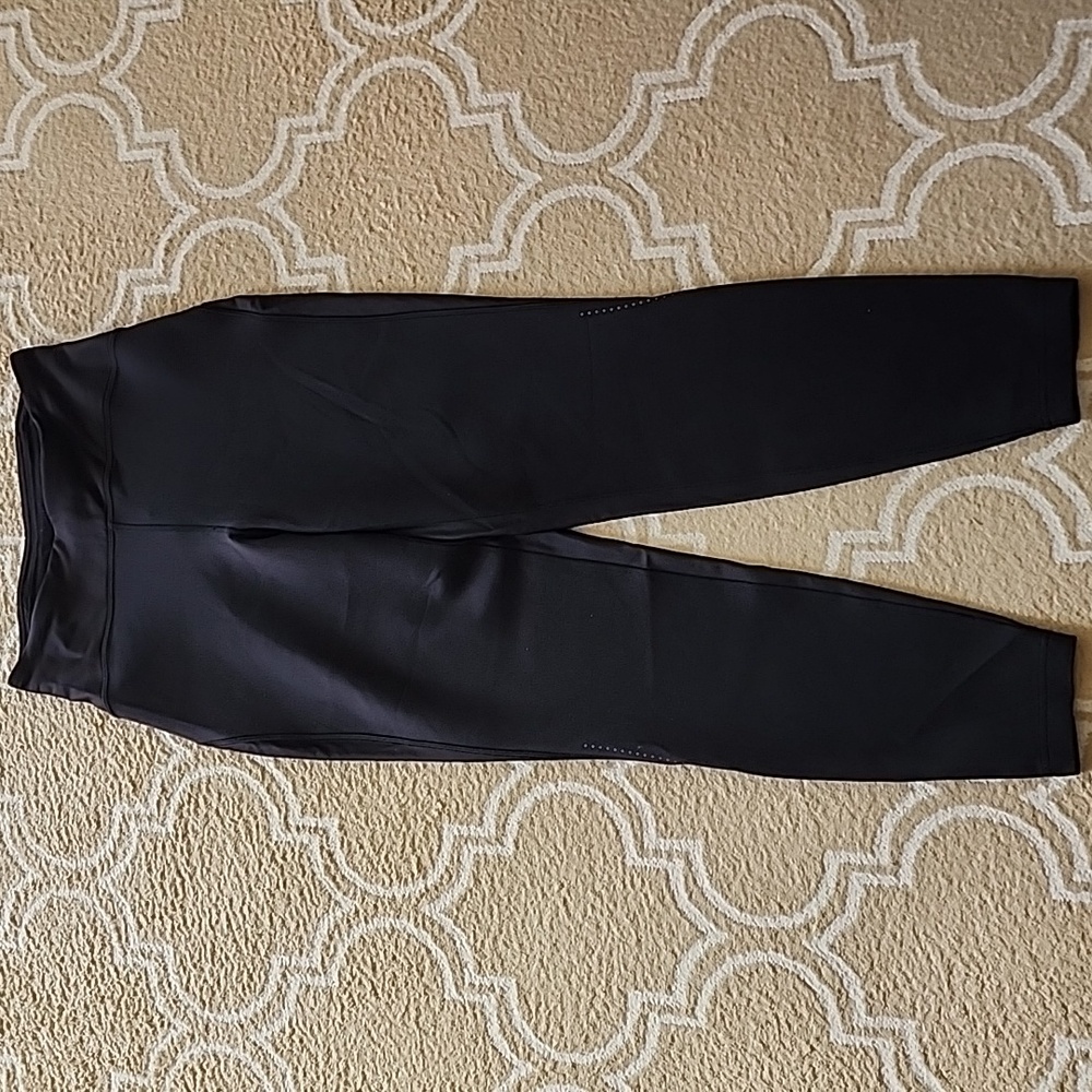 Lululemon Chase The Chill Super High-Rise Pant 28" In Black EUC - Picture 3 of 8
